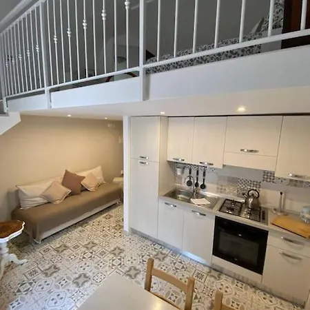 דירה Casa Flora *